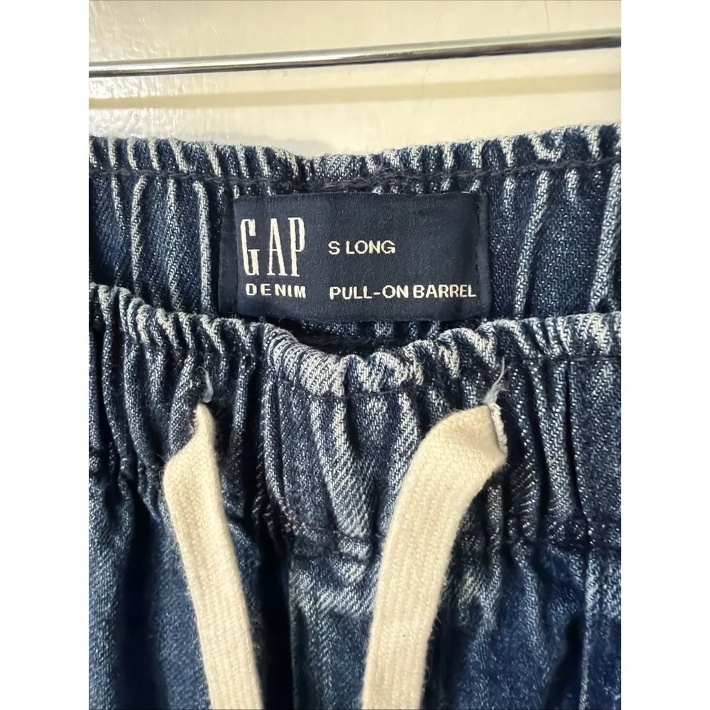 GAP Pull-On Barrel Jeans Size Small Long Pockets Boho - Picture 3 of 8